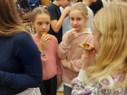 Messengercreation8E0740E8-A5E1-459E-937C-A3C07E82617E